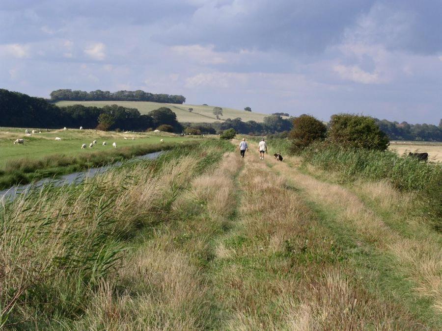 Woodpeckers Cottage B&B Pett Esterno foto