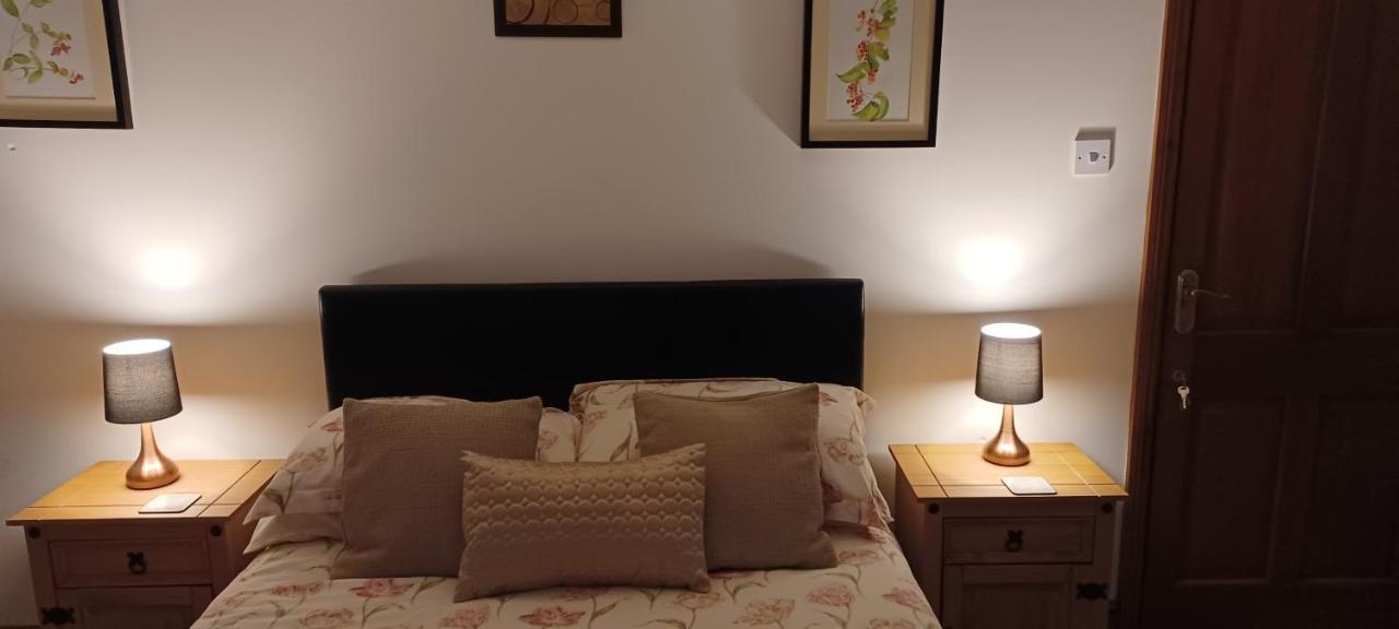 Woodpeckers Cottage B&B Pett Esterno foto