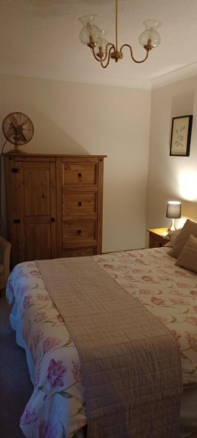 Woodpeckers Cottage B&B Pett Esterno foto